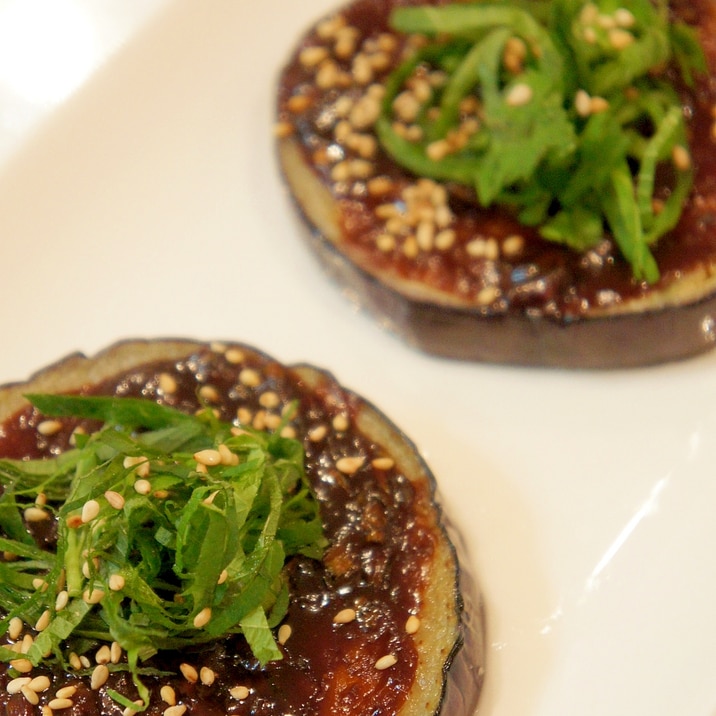 米茄子のネギ味噌田楽 青葉を添えて レシピ 作り方 By すたーびんぐ 楽天レシピ 米茄子のネギ味噌田楽 青葉を添えて レシピ 作り方 By すたーびんぐ 楽天レシピ